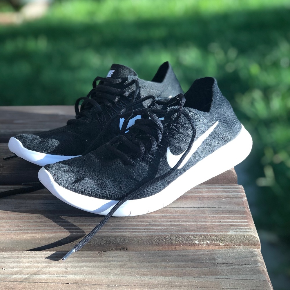 Nike Free Run Women's - Size 9 - Black